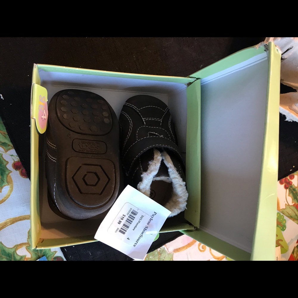 💥Toddler booties - Picture 2 of 3